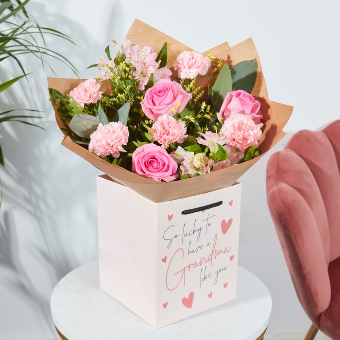 Luxury mothers day store flowers